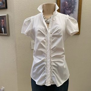 “WORTHINGTON” 🍒 Super Cute short sleeves blouse